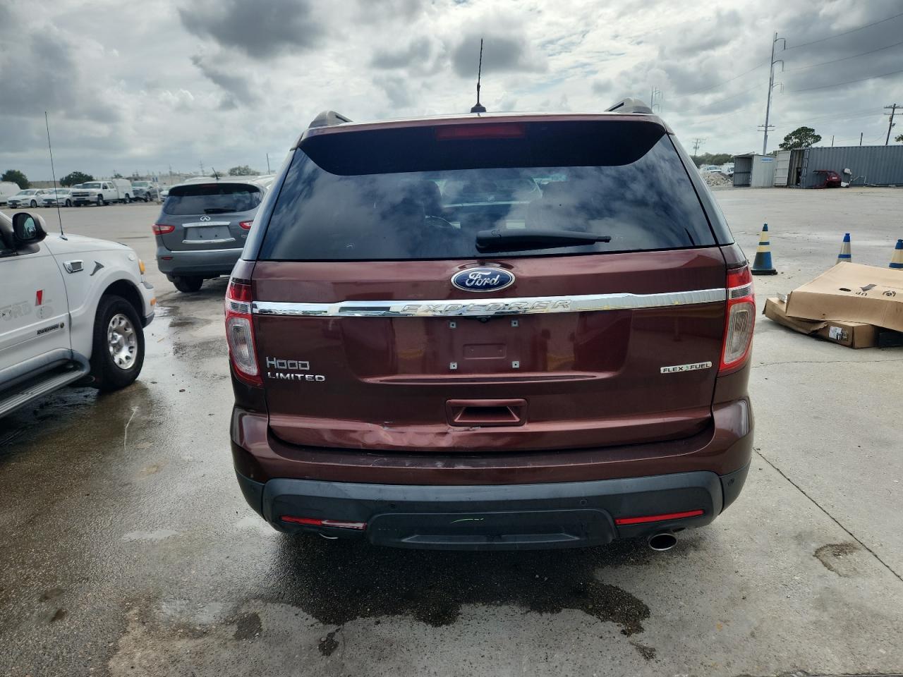 FORD EXPLORER LIMITED