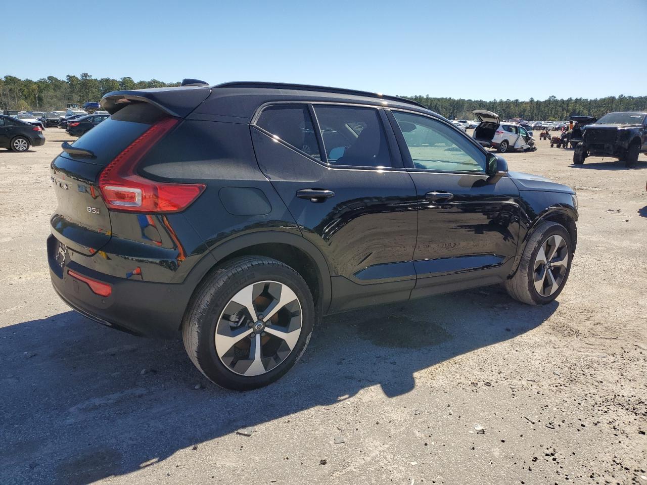 VOLVO XC40 PLUS