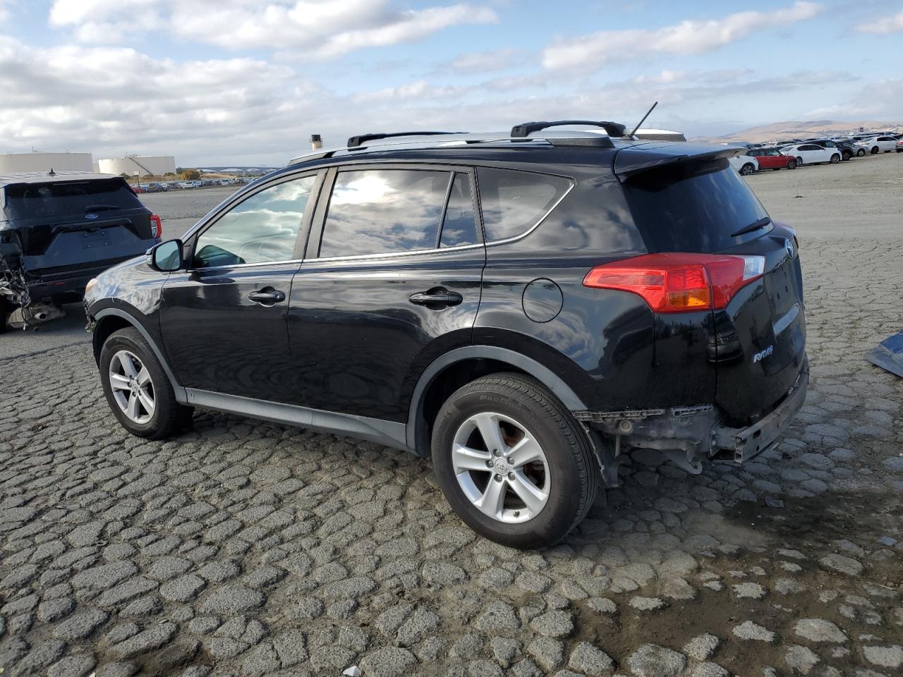 TOYOTA RAV4 XLE