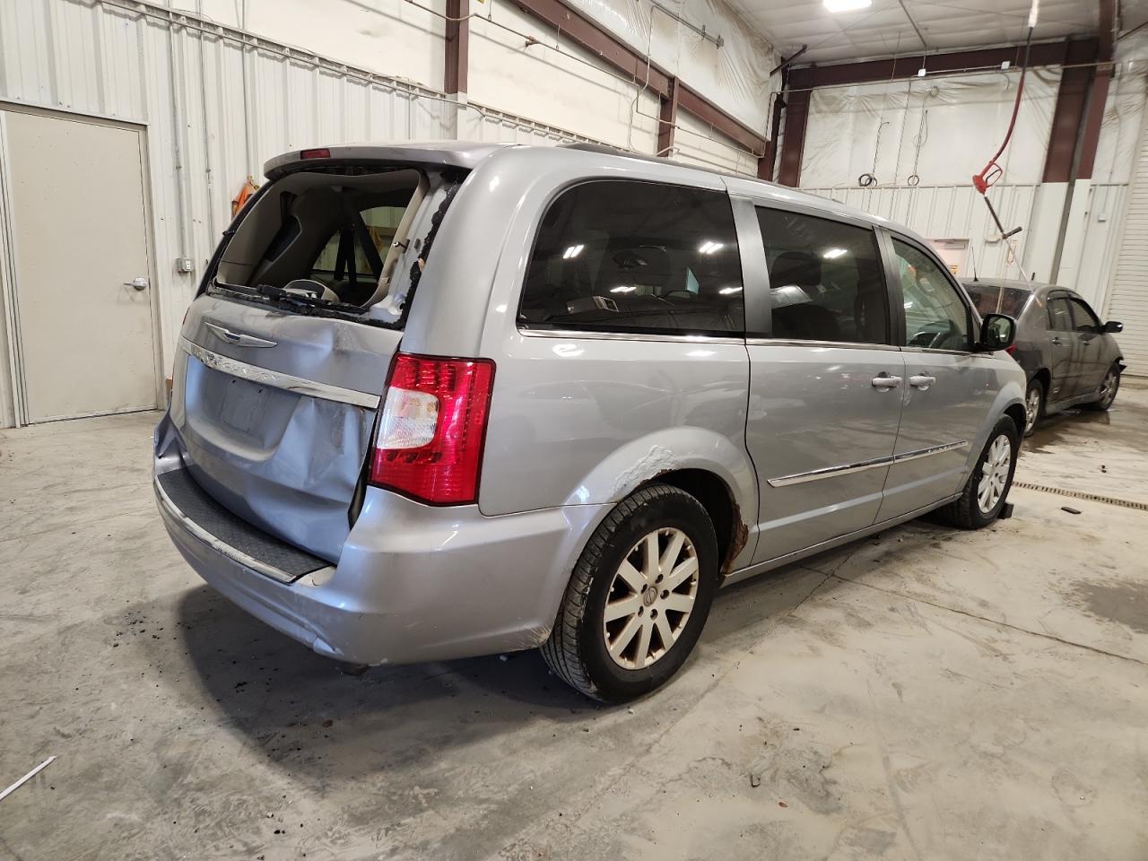 CHRYSLER TOWN & COUNTRY TOURING