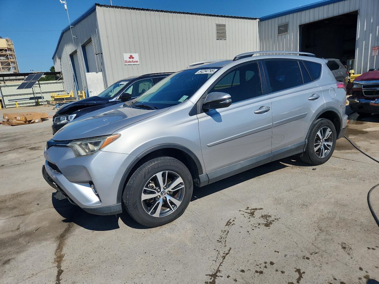TOYOTA RAV4 XLE