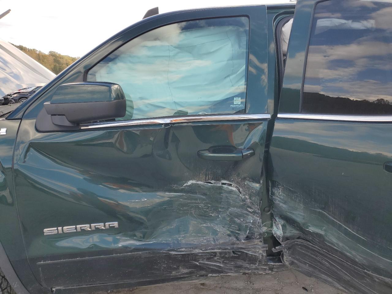 GMC SIERRA K1500 SLE