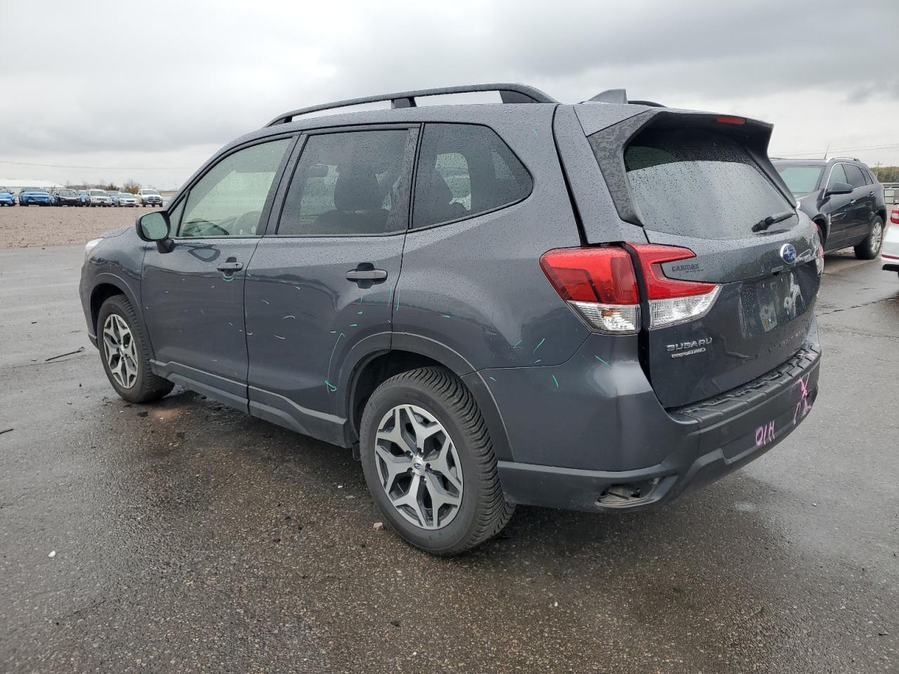 SUBARU FORESTER PREMIUM