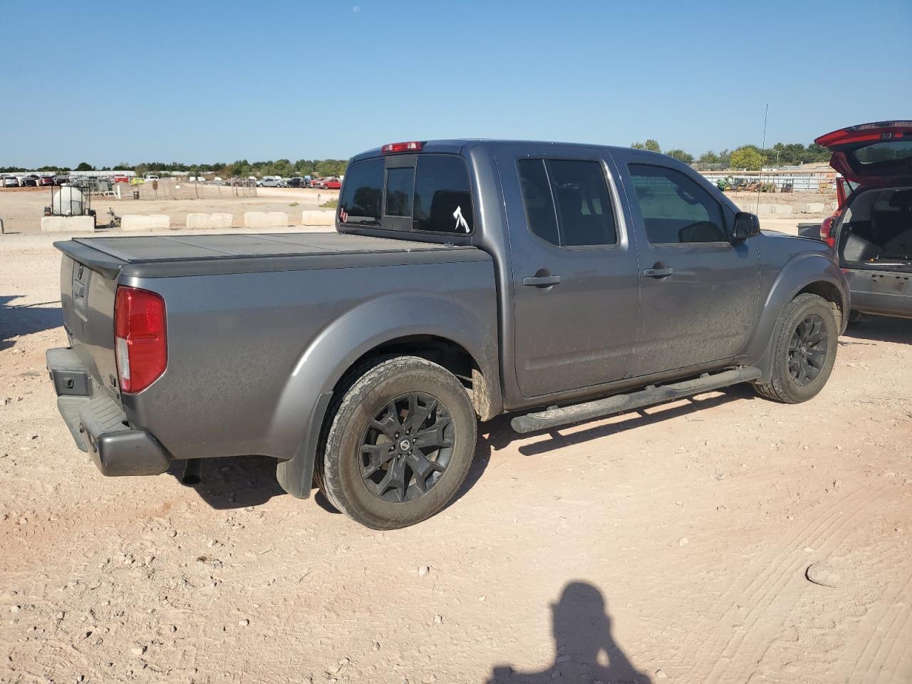 NISSAN FRONTIER S