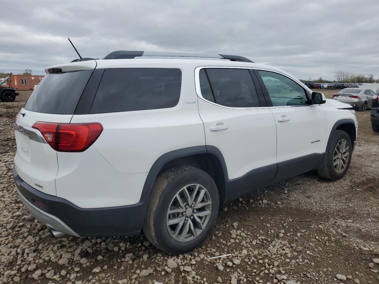 GMC ACADIA SLE