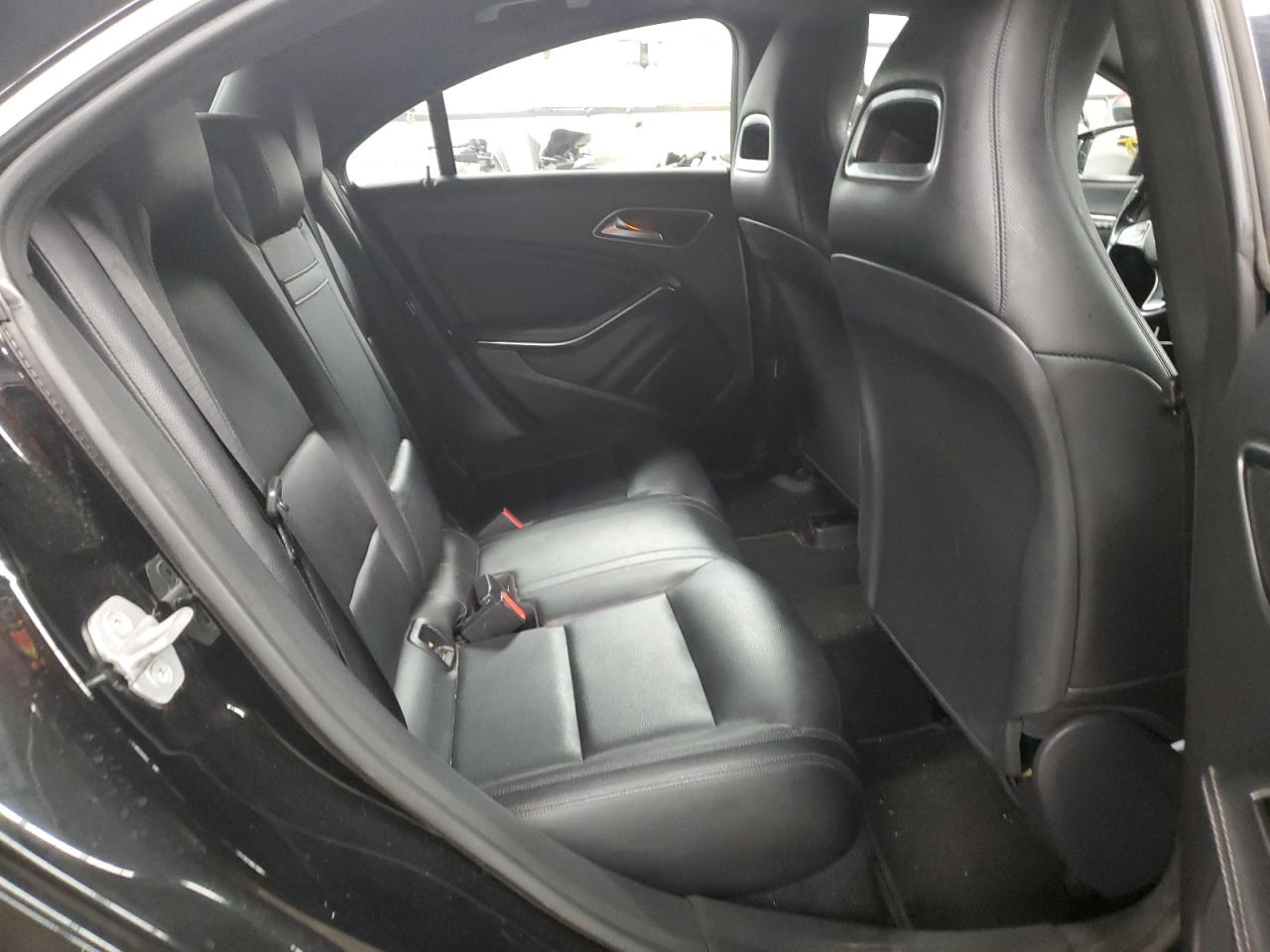 MERCEDES-BENZ CLA-CLASS 250 4MATIC