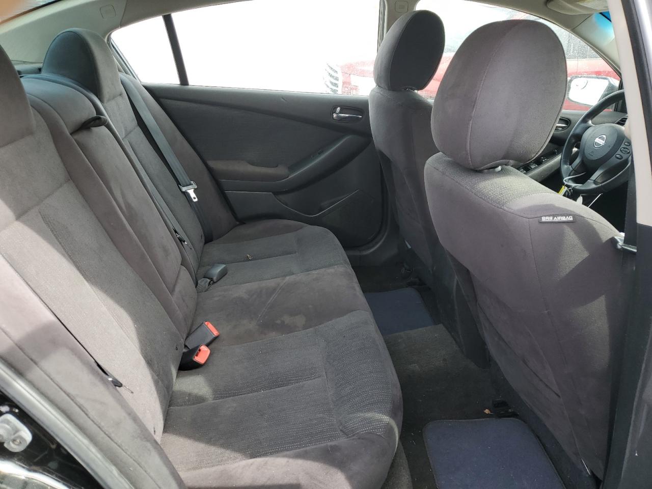 NISSAN ALTIMA BASE