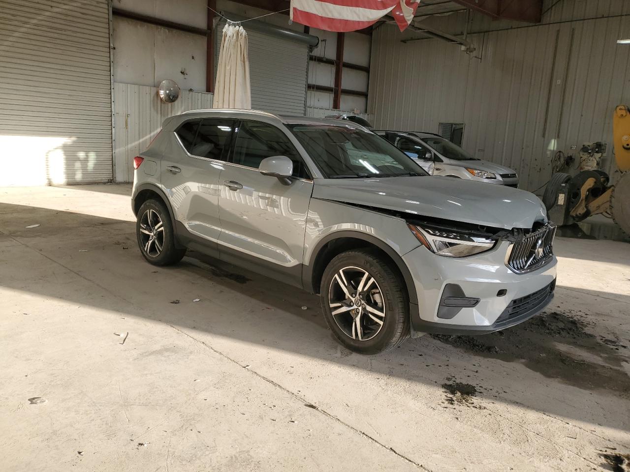 VOLVO XC40 CORE