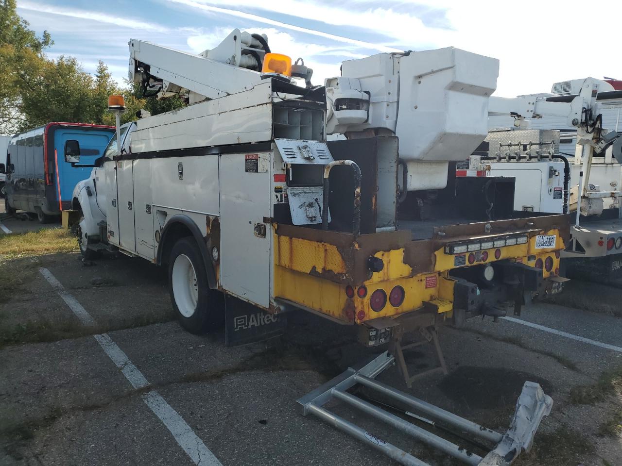 FORD F650 SUPER DUTY