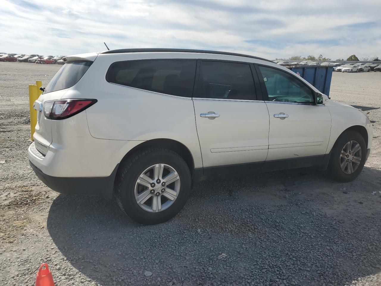 CHEVROLET TRAVERSE LT