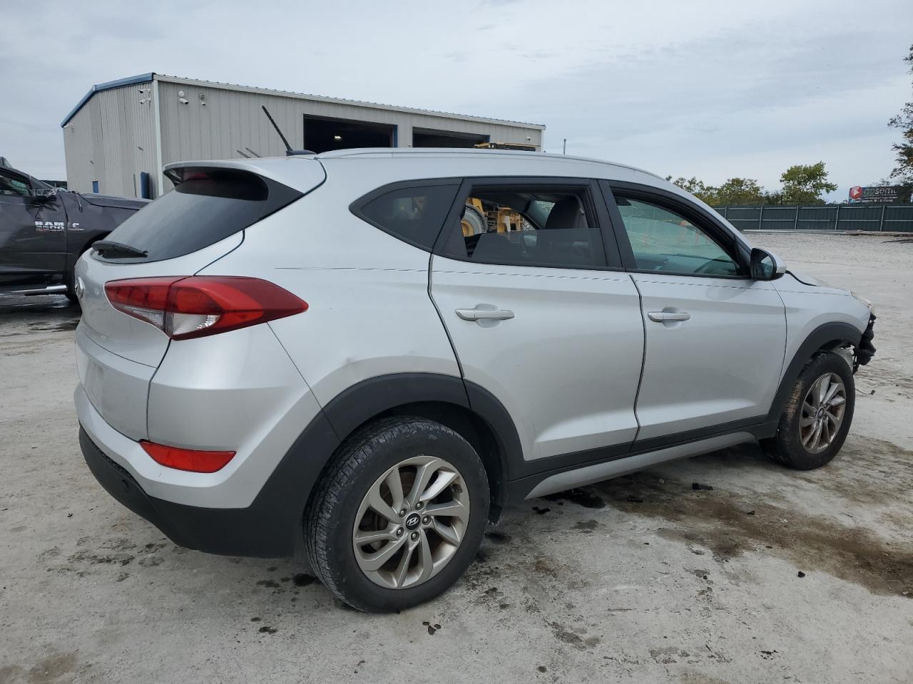 HYUNDAI TUCSON LIMITED