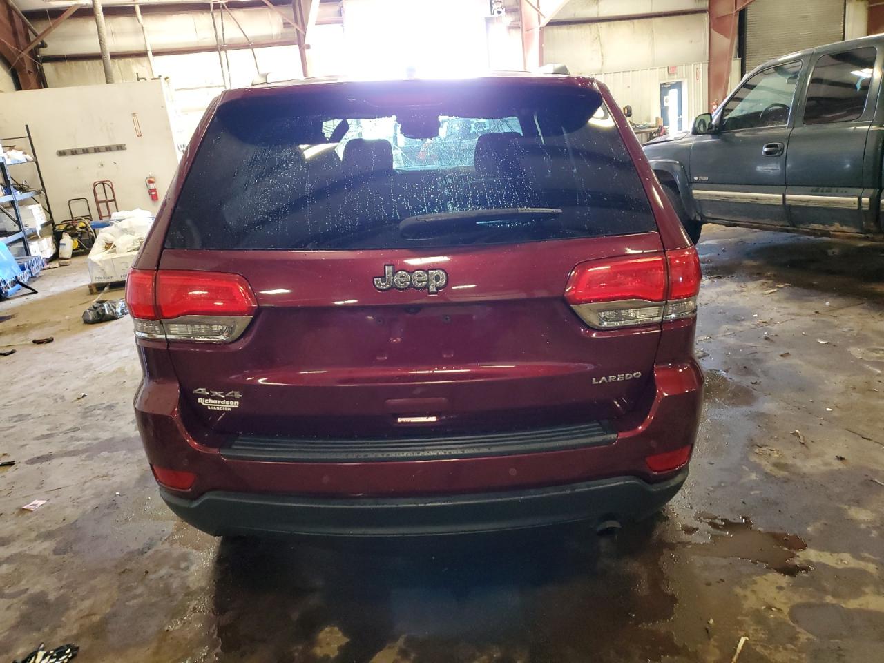 JEEP GRAND CHEROKEE LAREDO