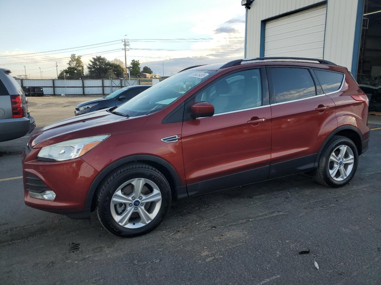 FORD ESCAPE SE