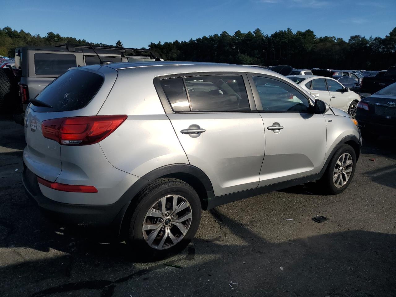 KIA SPORTAGE LX