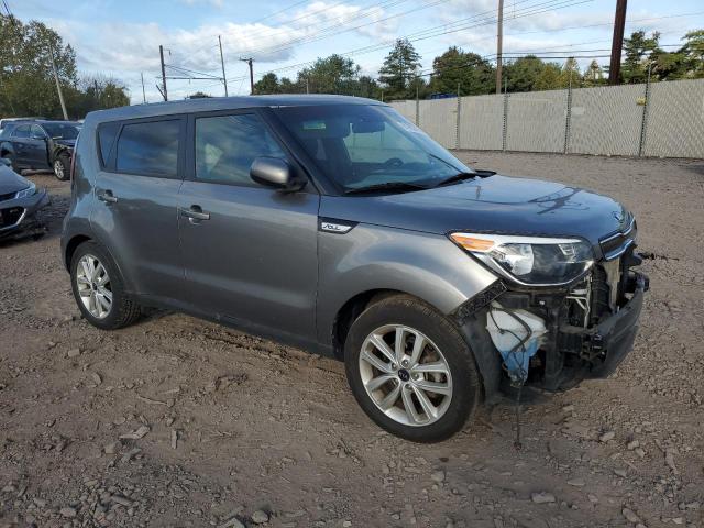 2017 KIA SOUL + KNDJP3A59H7429815