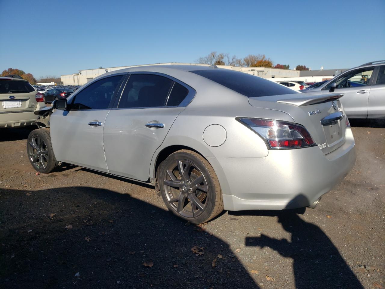 NISSAN MAXIMA S