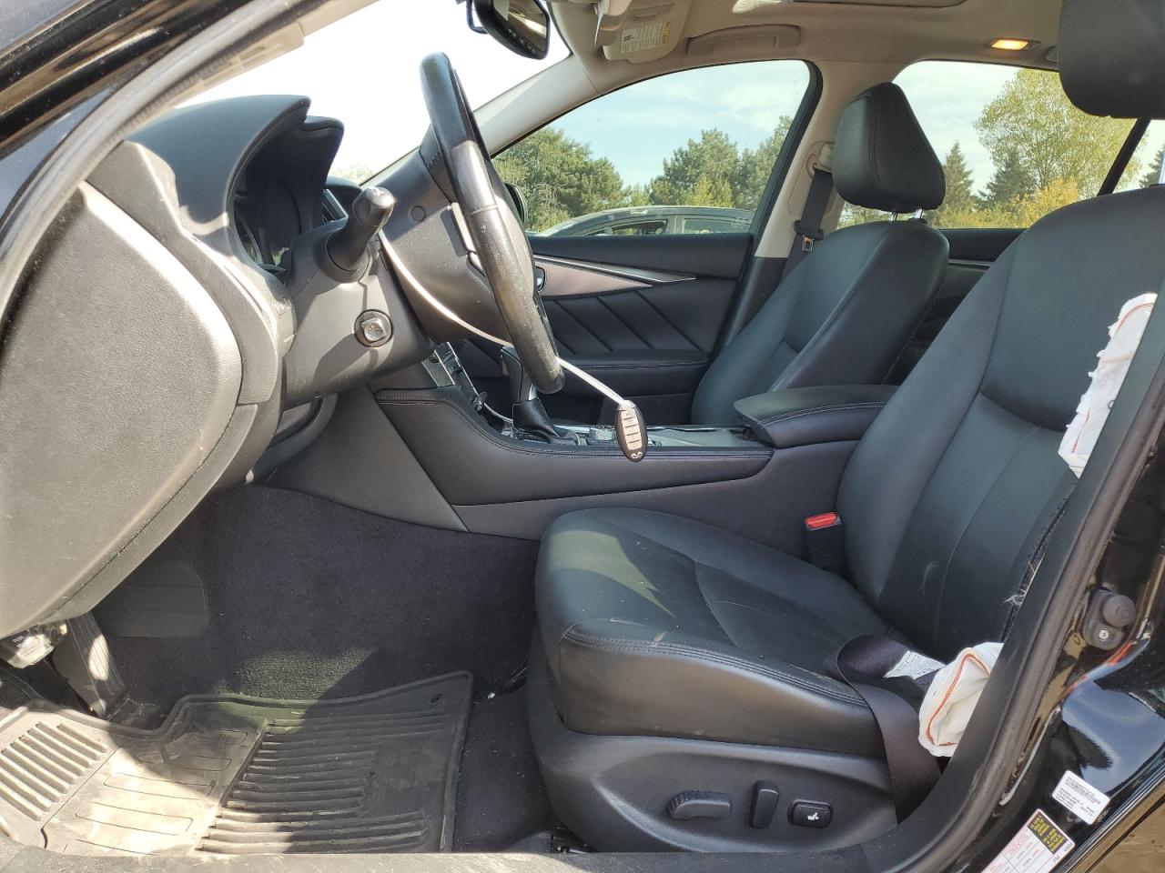 INFINITI Q50 PREMIUM