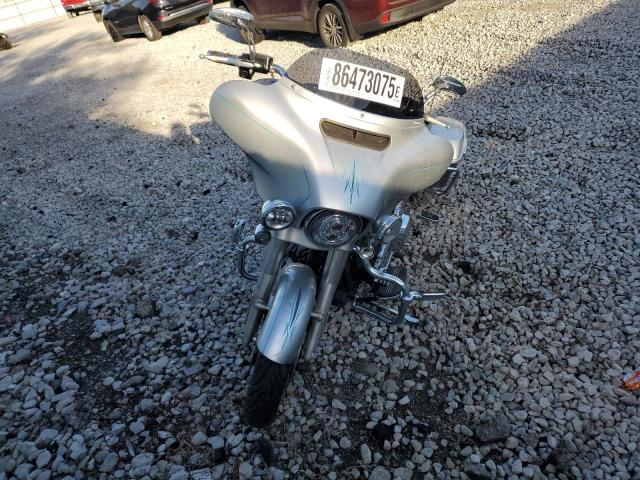 2015 HARLEY-DAVIDSON FLHXS STRE - 1HD1KRM11FB649016