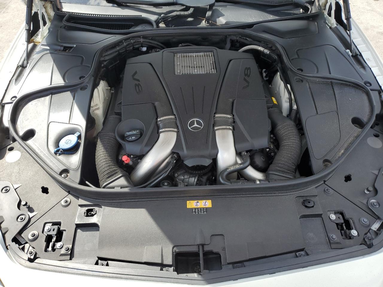 MERCEDES-BENZ S-CLASS 550