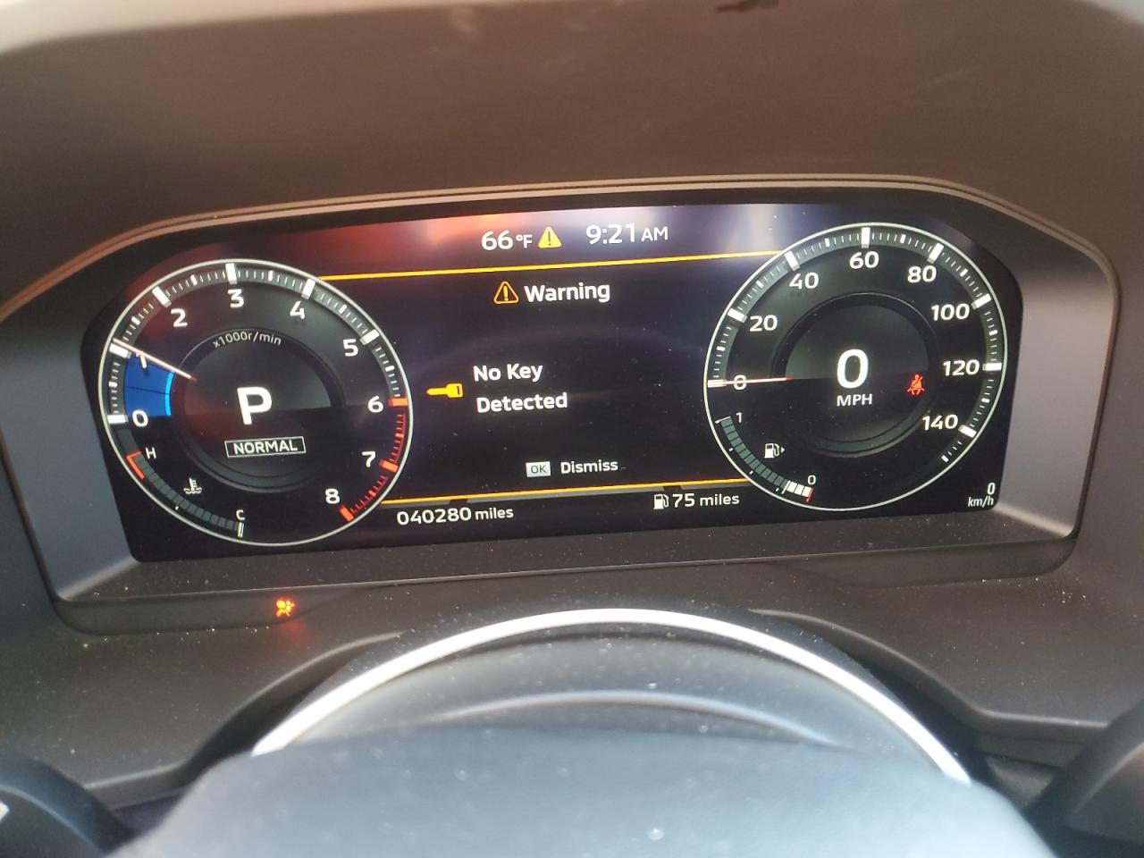 MITSUBISHI OUTLANDER SE