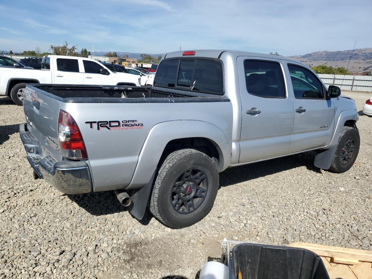 TOYOTA TACOMA DOUBLE CAB PRERUNNER