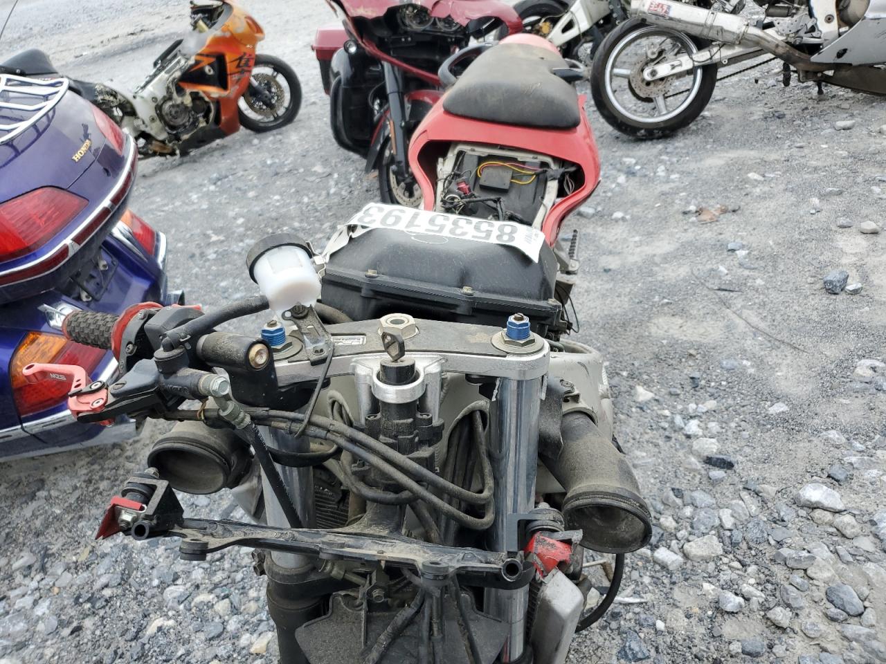 Lot #3294192946 2000 KAWASAKI ZX600 J1