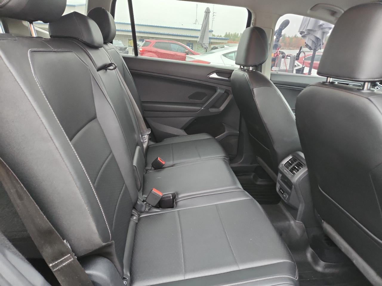 VOLKSWAGEN TIGUAN SE