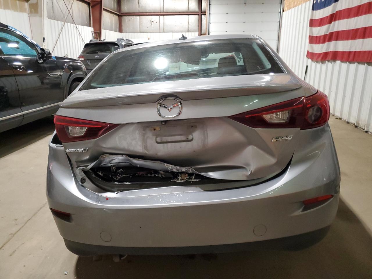 MAZDA 3 GRAND TOURING