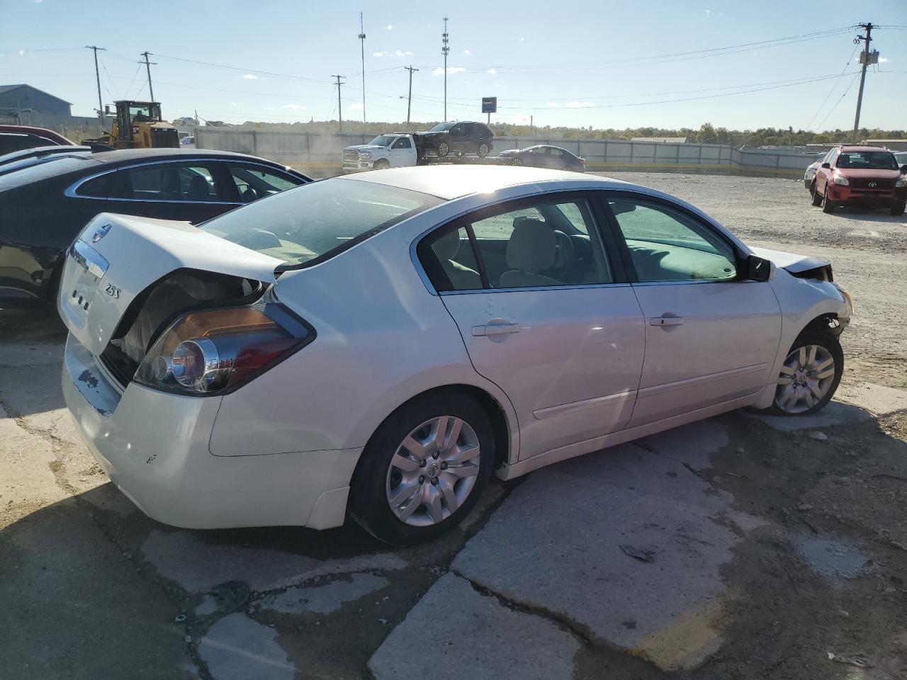NISSAN ALTIMA BASE