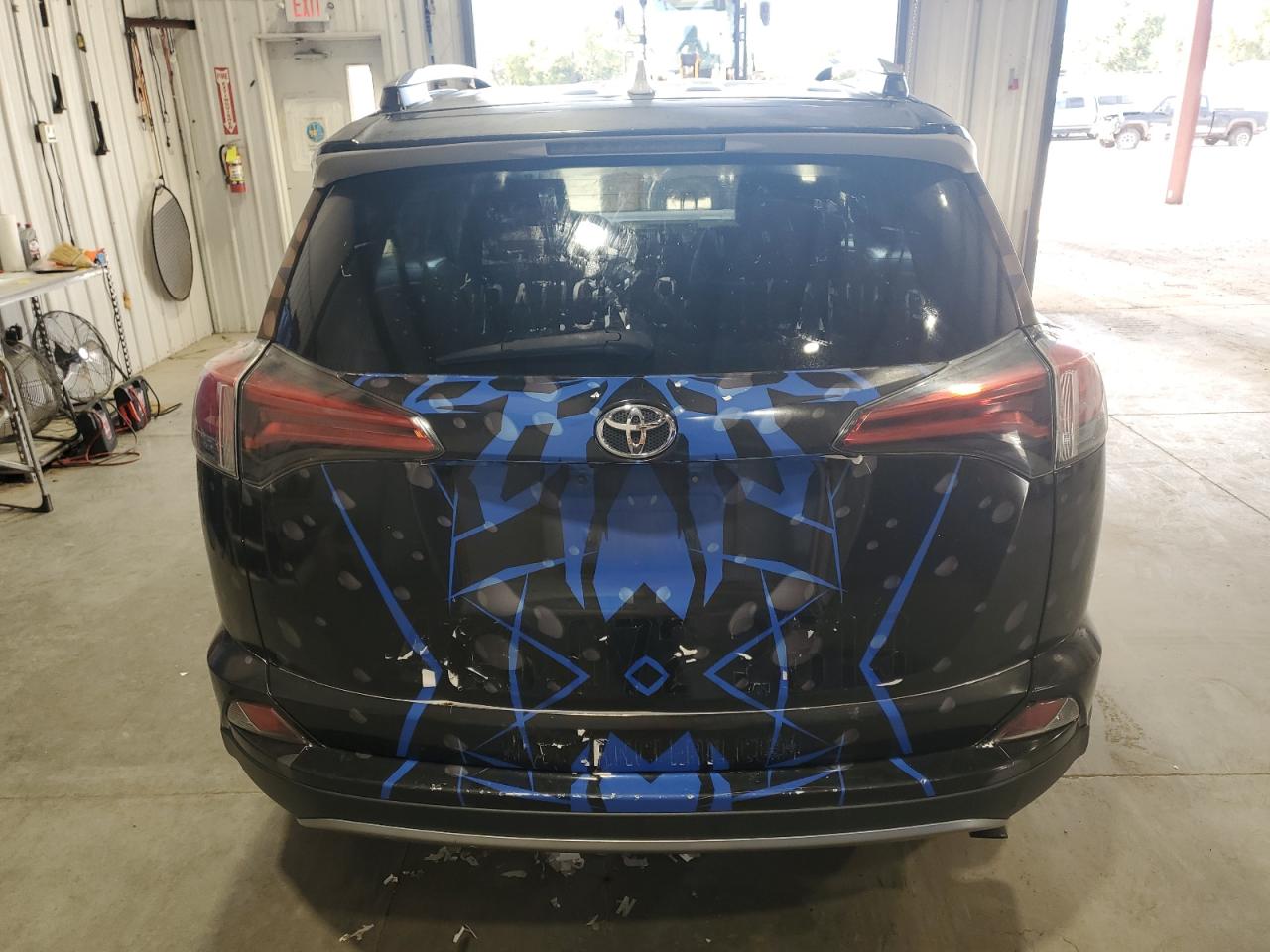 TOYOTA RAV4 XLE
