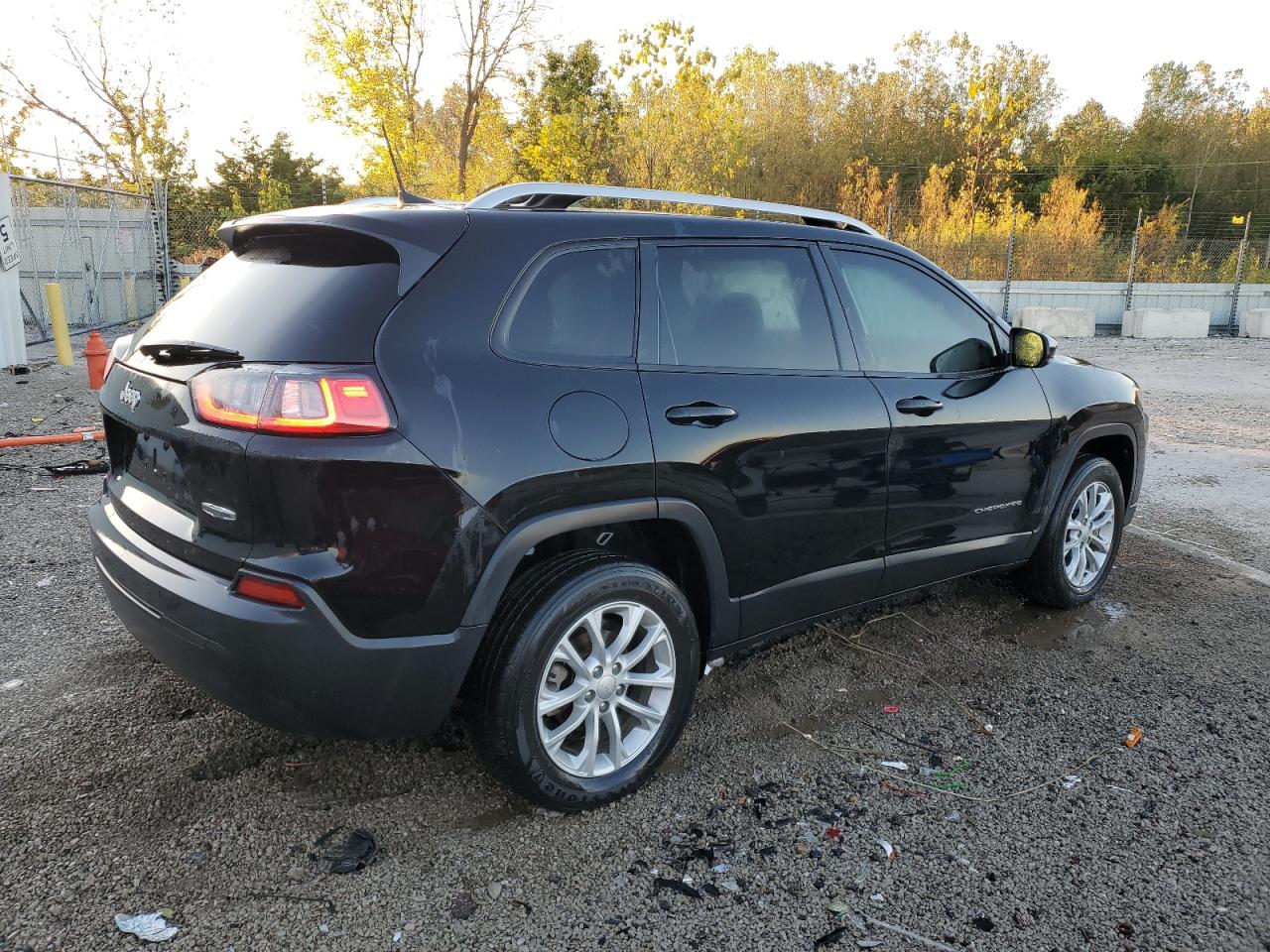 JEEP GRAND CHEROKEE LATITUDE