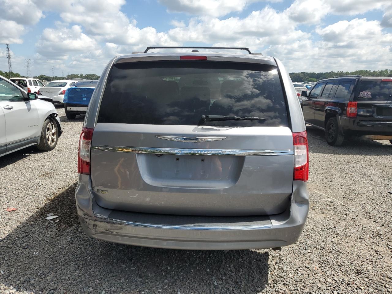 CHRYSLER TOWN & COUNTRY TOURING