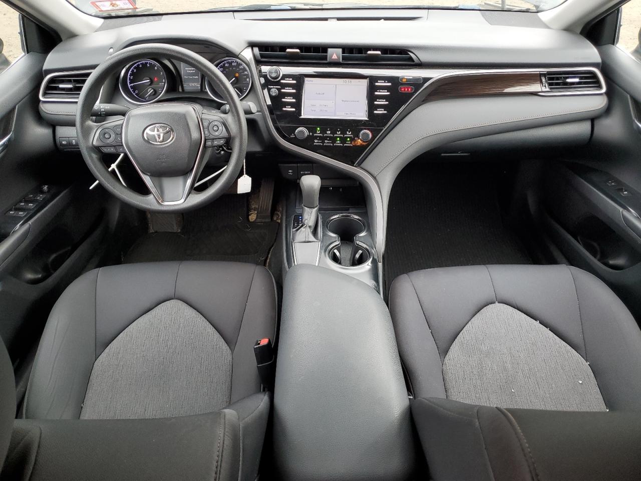 TOYOTA CAMRY L