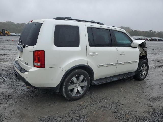 2015 HONDA PILOT TOUR - 5FNYF4H95FB035929