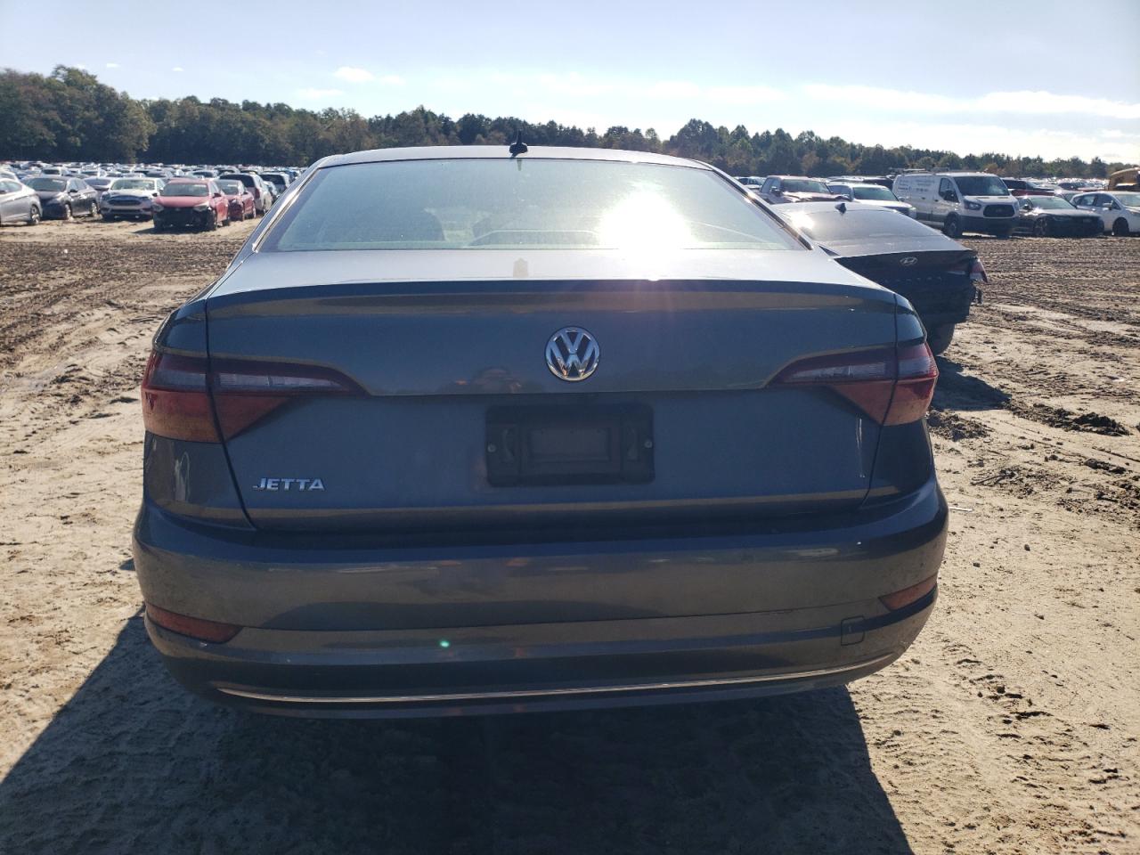 VOLKSWAGEN JETTA S