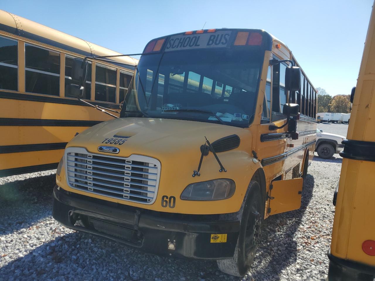 Lot #3273801363 2011 THOMAS SAF-T-LINER C2