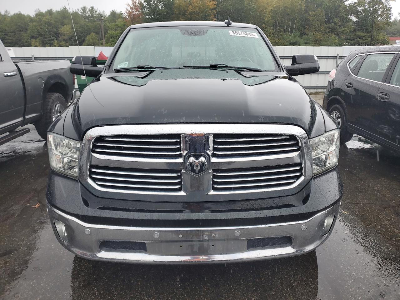 RAM 1500 SLT