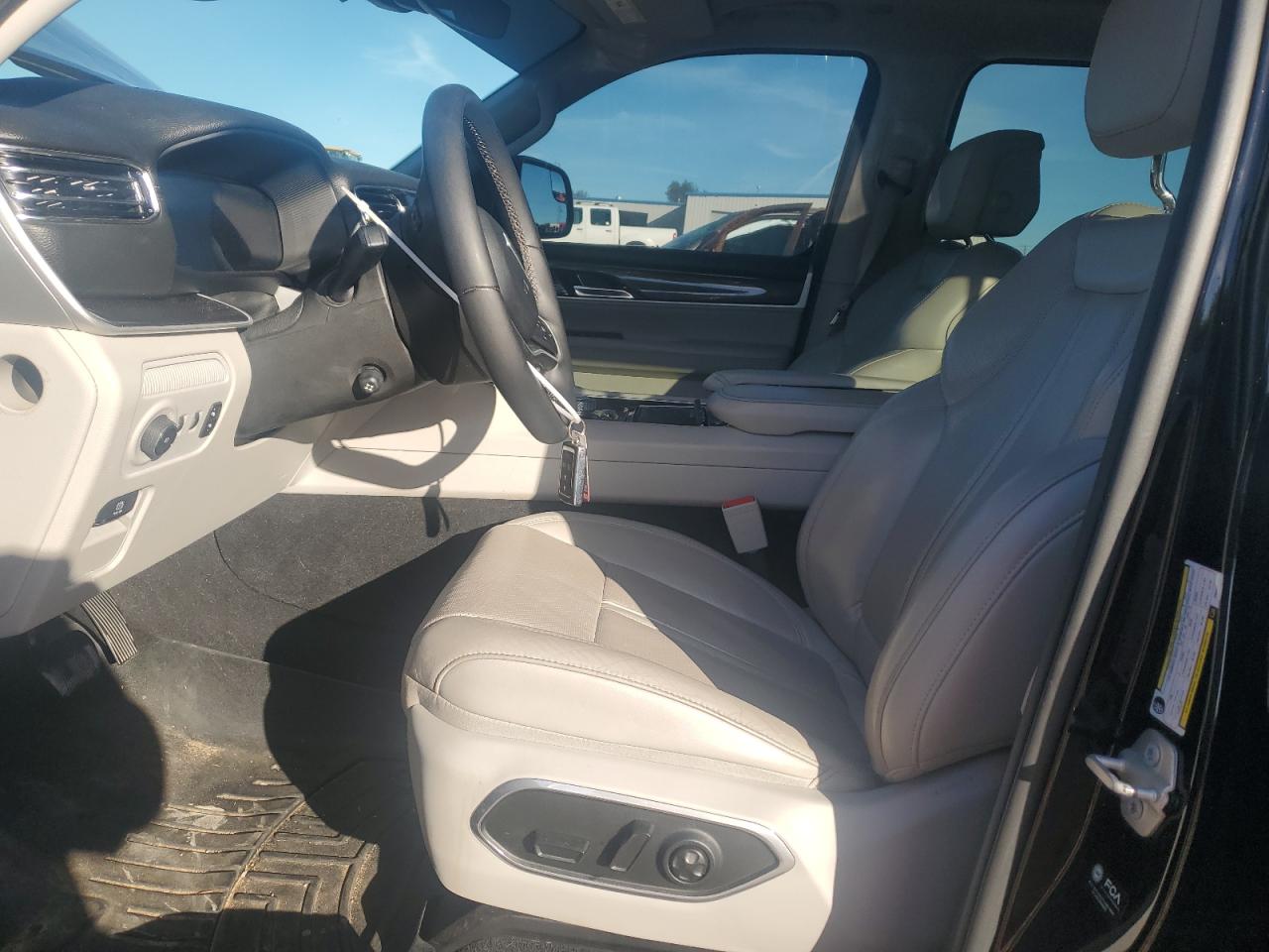 JEEP WAGONEER SERIES I