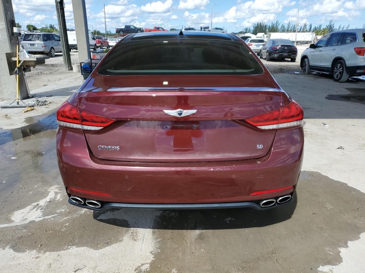 HYUNDAI GENESIS 5.0L