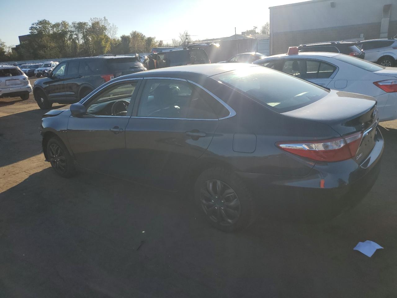 TOYOTA CAMRY LE