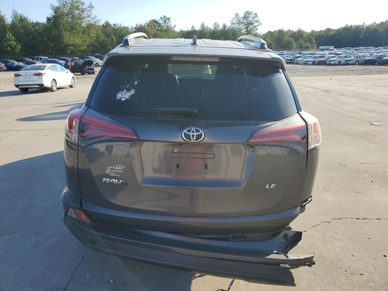 TOYOTA RAV4 LE