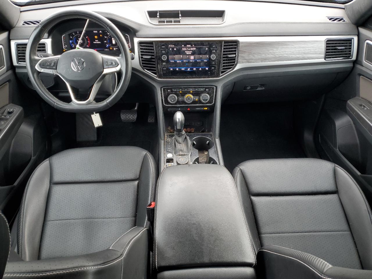 VOLKSWAGEN ATLAS CROSS SPORT SE