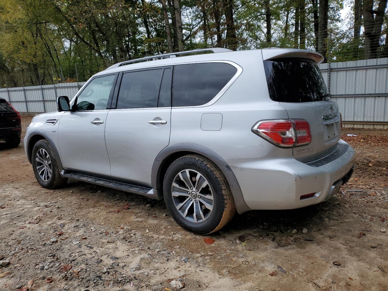 NISSAN ARMADA SV