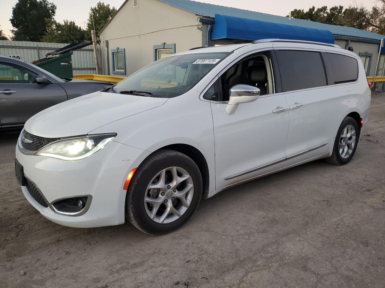 CHRYSLER PACIFICA LIMITED