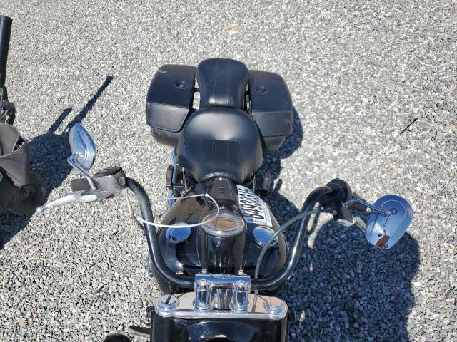 2019 HARLEY-DAVIDSON FLHC - 1HD1YAJ68KB068784