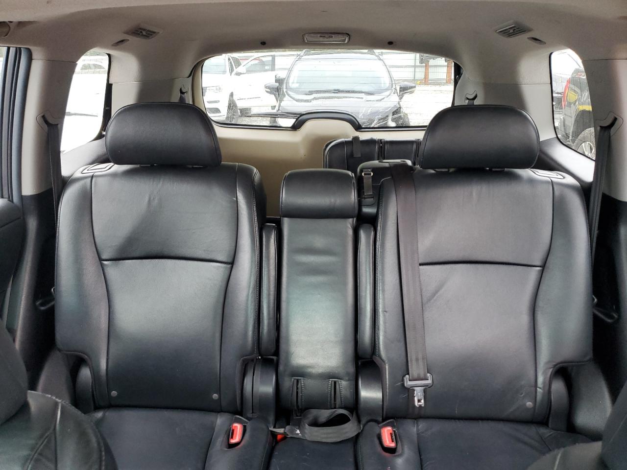 TOYOTA HIGHLANDER BASE