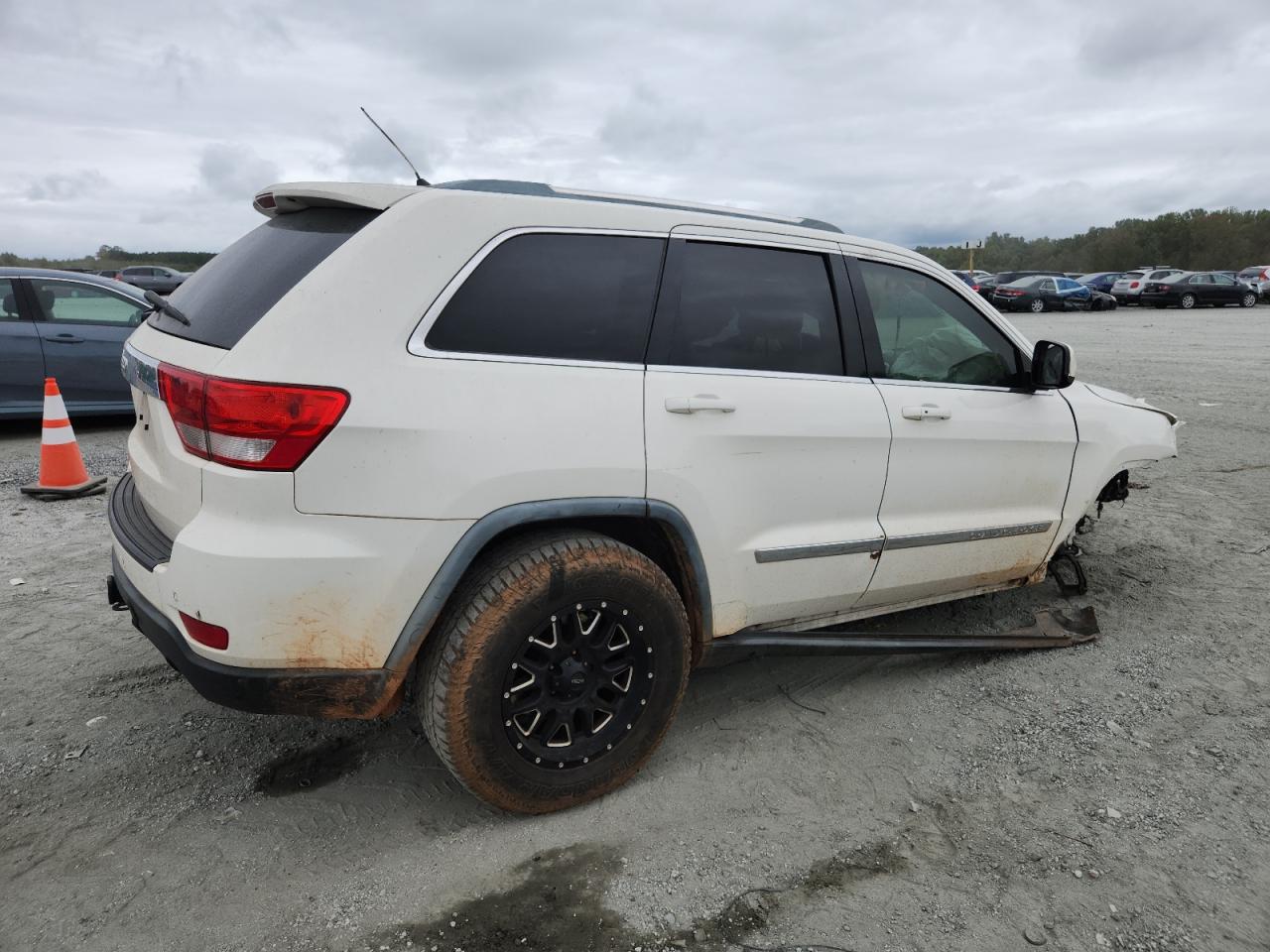 JEEP GRAND CHEROKEE LAREDO