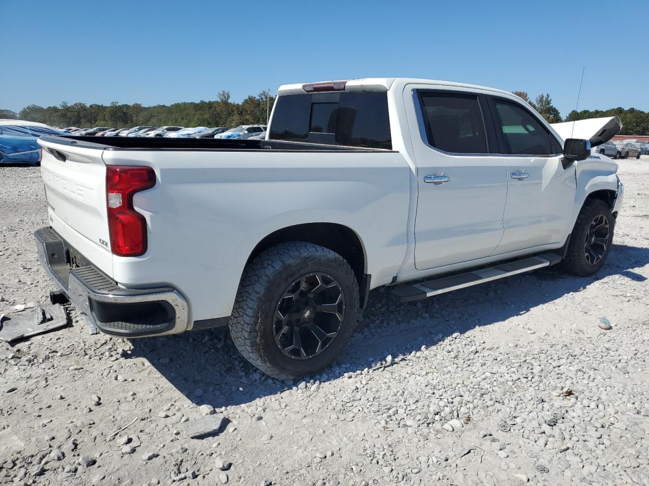 CHEVROLET SILVERADO C1500 LTZ