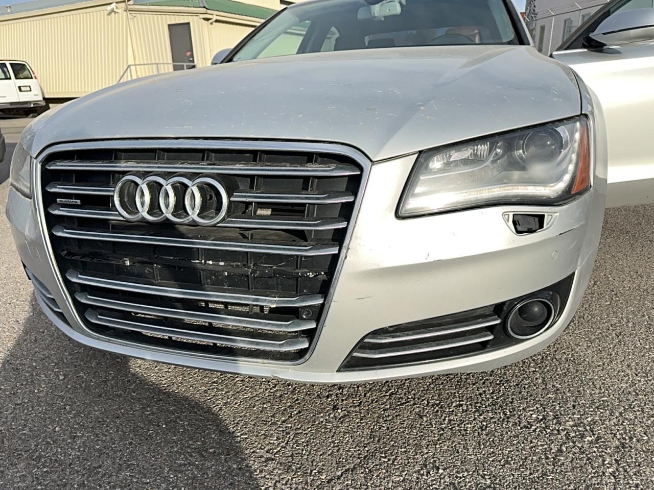 AUDI A8 QUATTRO