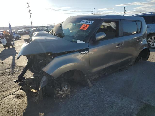 2014 KIA SOUL + - KNDJP3A51E7052005